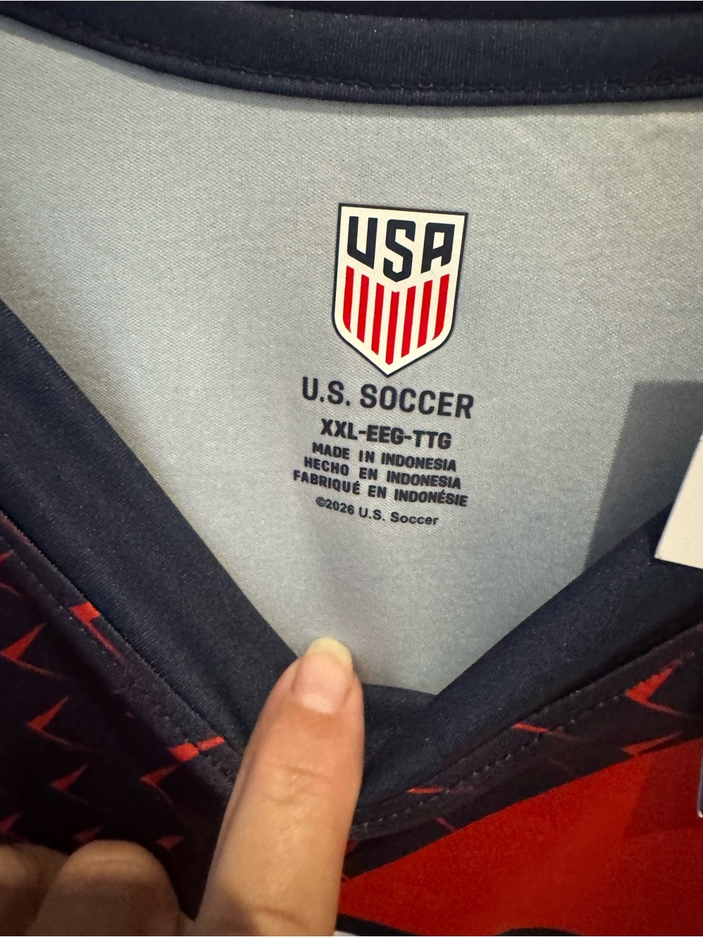 Men's Red and Navy USA Soccer Jersey with Crest - Picture 4 of 4